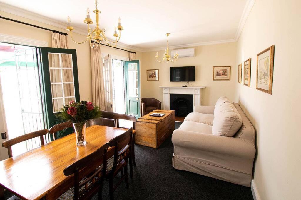 De Kothuize 7 Apartment Graaff Reinet Exterior photo